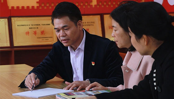教育領(lǐng)路人——貴港市“名校長”系列訪談之卜松旺個人簡介