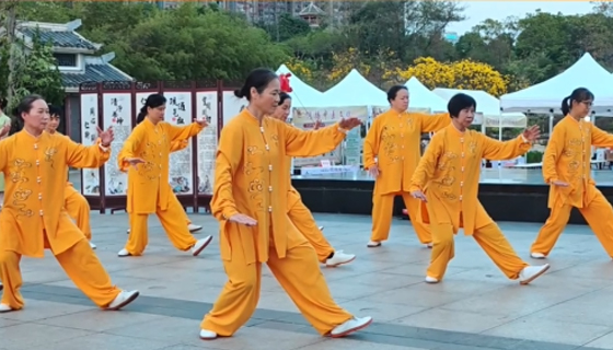 春分養(yǎng)生，健康同行！貴港港北區(qū)中醫(yī)藥文化進基層，健康生活新起點！